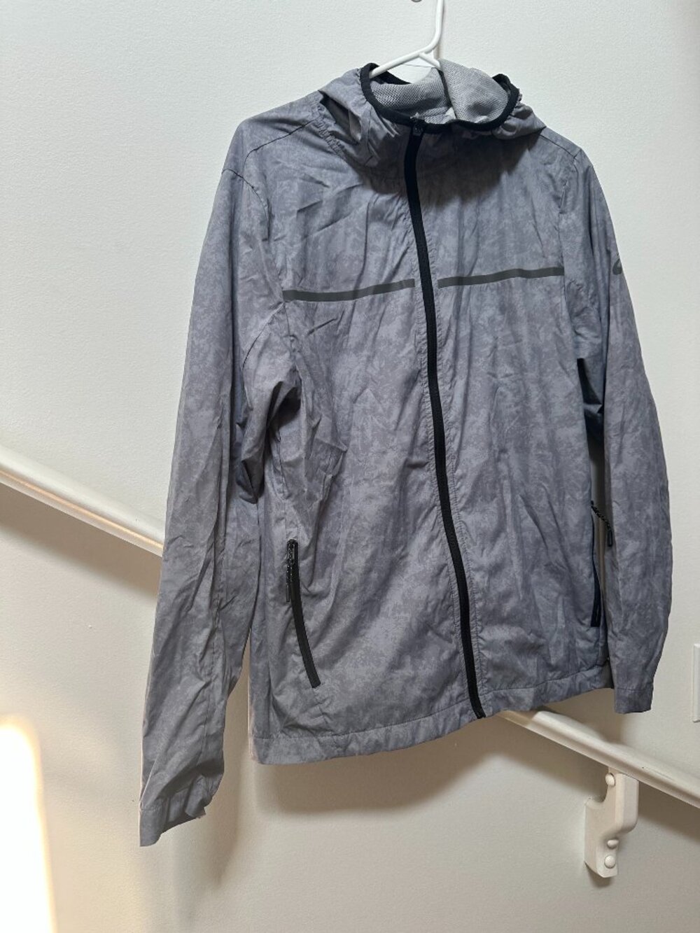 Asics Men's light jacket